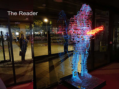 Steve Tanza. Stanza the reader